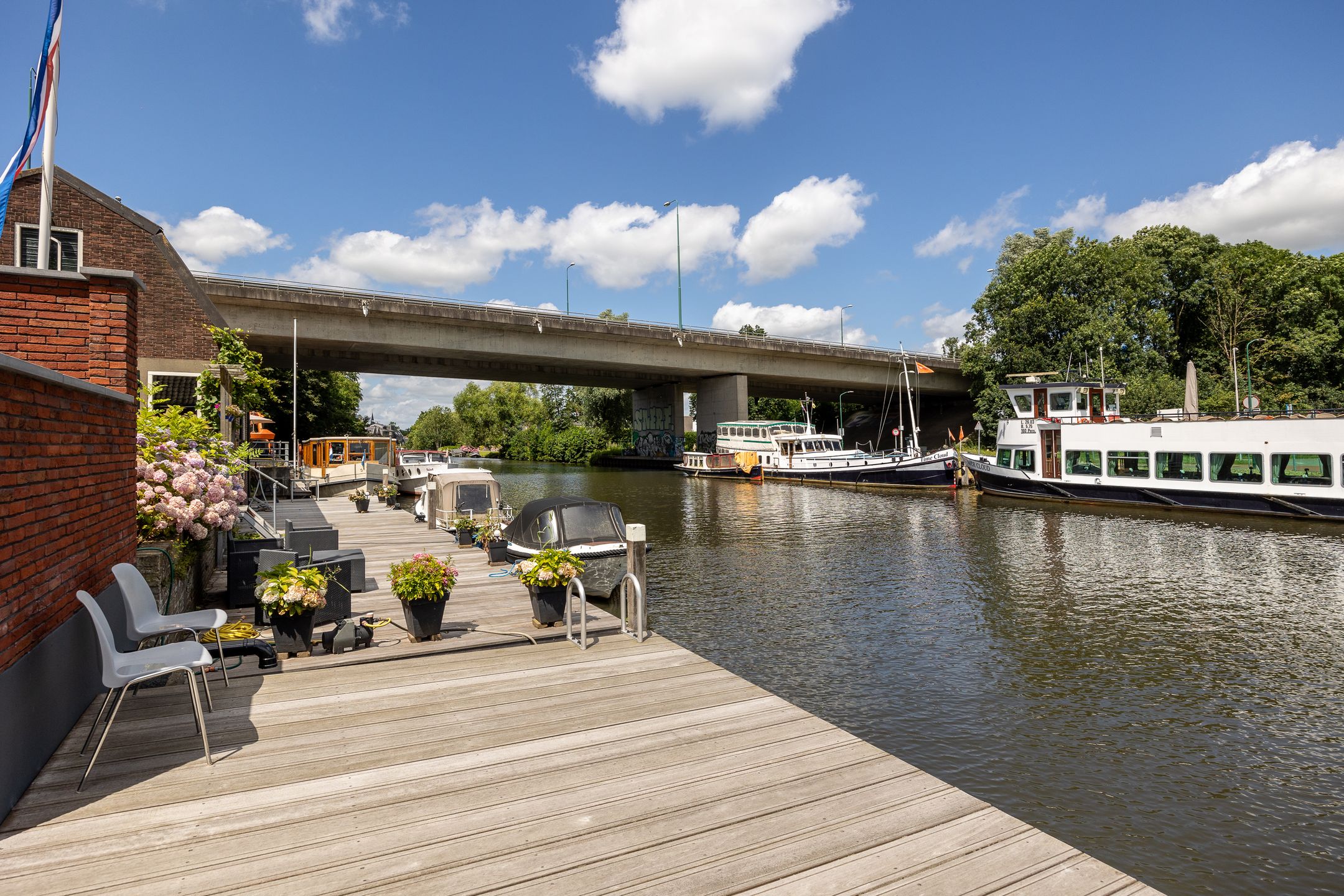 Photo 12 of Straatweg 56