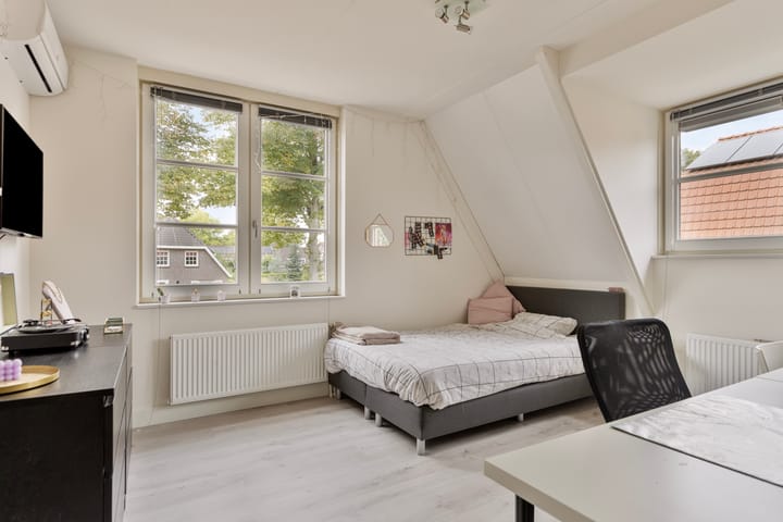 Foto 19 van Peerboltestraat 1-A