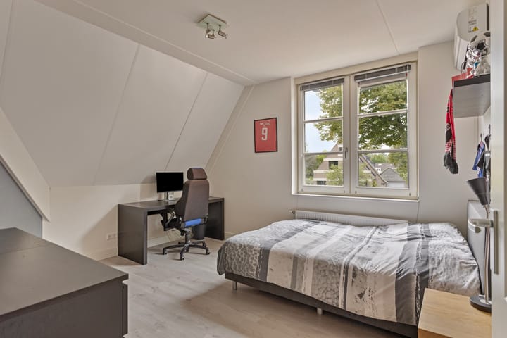 Foto 23 van Peerboltestraat 1-A