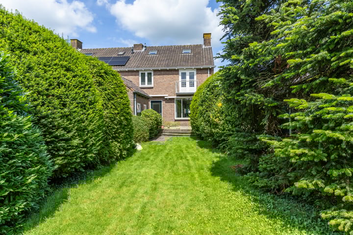 Photo 2 of Zandstraat 117