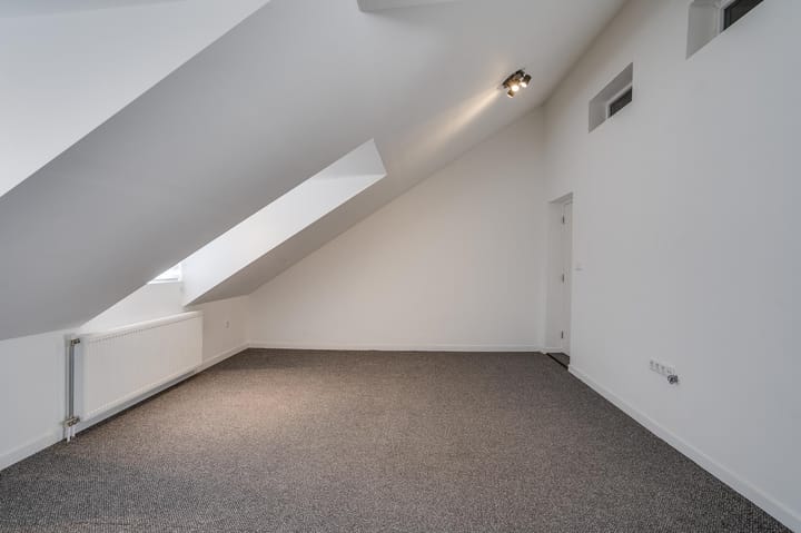 Photo 14 of Wilhelminaplein 20-B