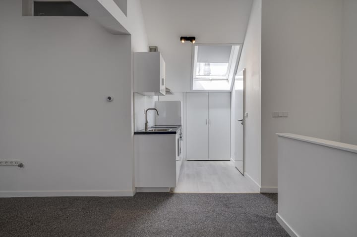 Photo 15 of Wilhelminaplein 20-B