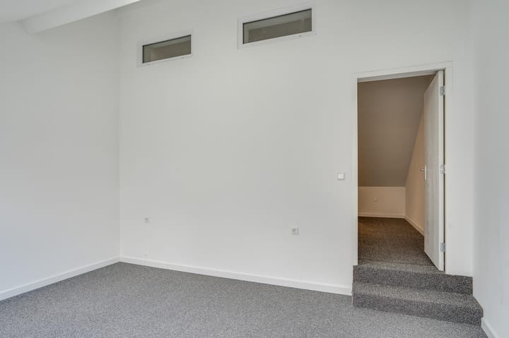 Photo 26 of Wilhelminaplein 20-B