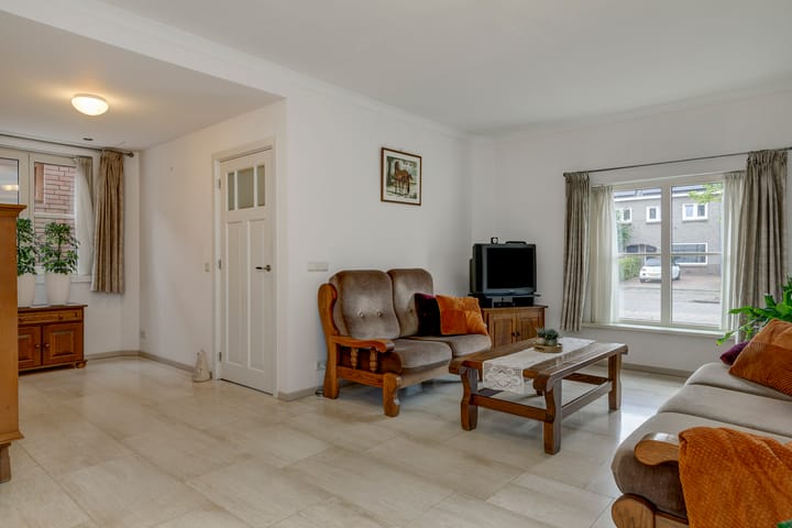 Foto 11 van Dorpsstraat 104