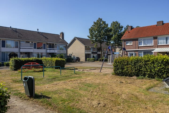 Foto 37 van Burgemeester Bardoelstraat 10