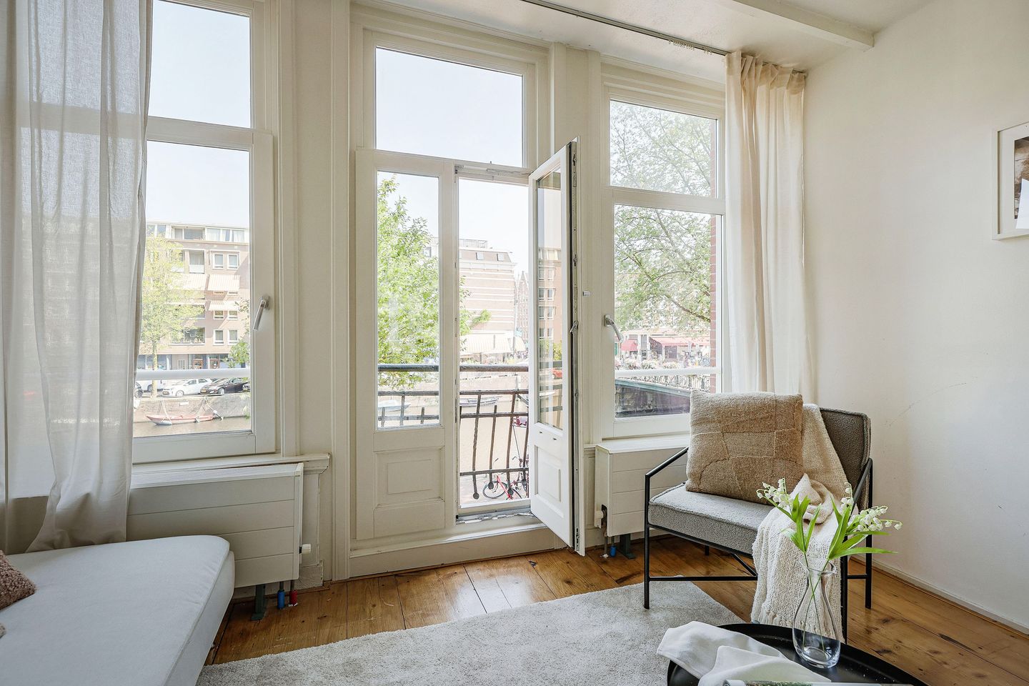 Photo 5 of Bilderdijkkade 64-1