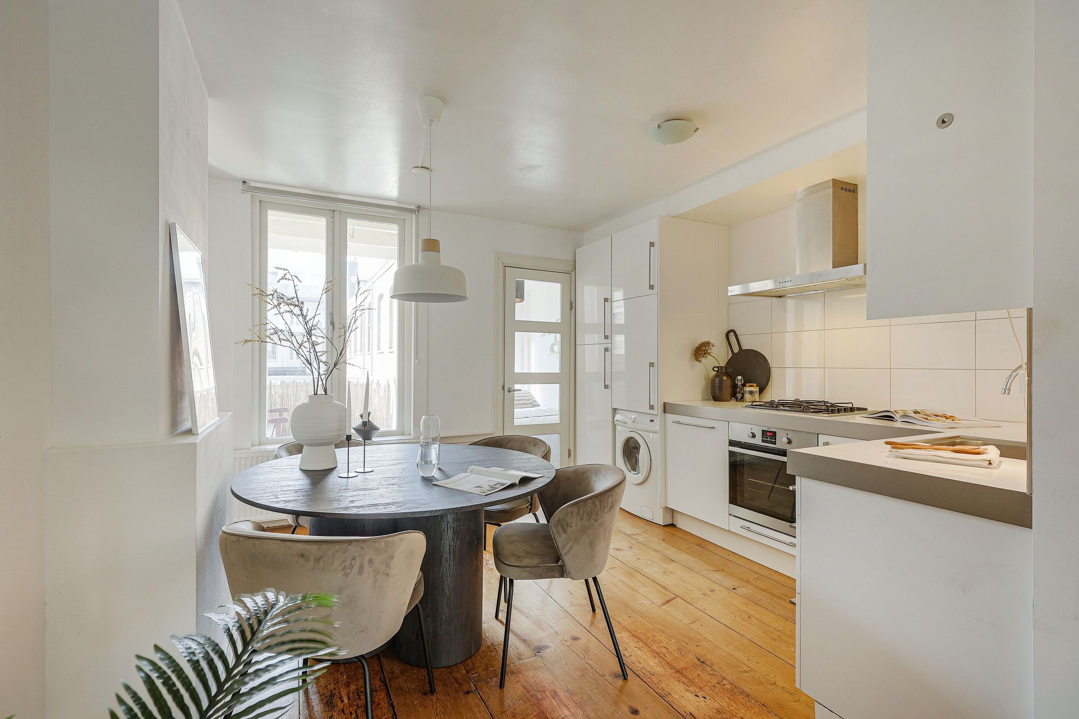 Photo 9 of Bilderdijkkade 64-1