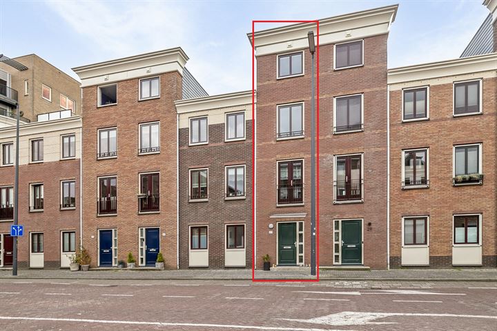 View photo 1 of Boterstraat 27