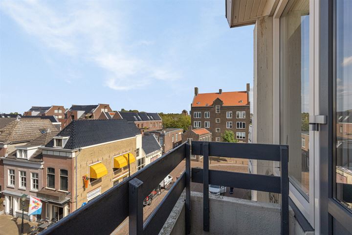 View photo 14 of Hoogstraat 142-D