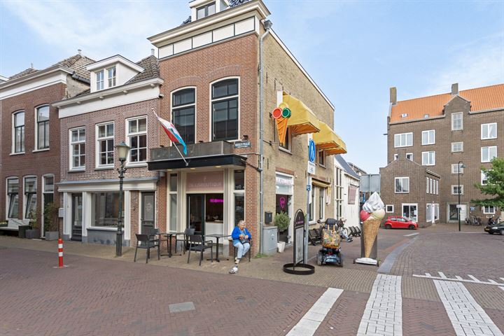 View photo 21 of Hoogstraat 142-D