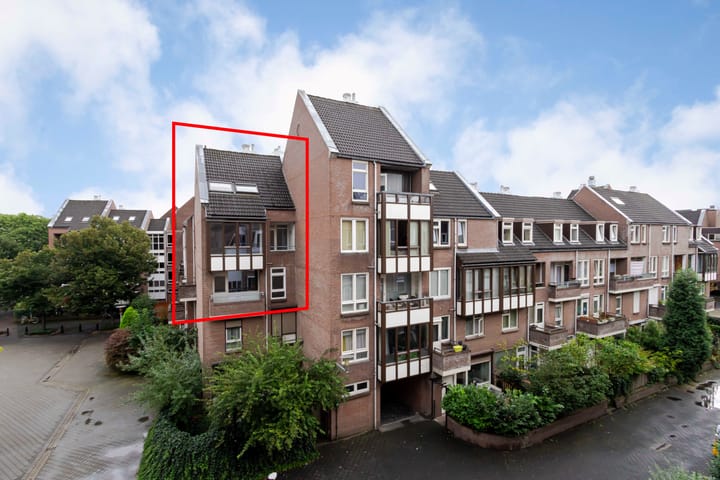 Foto 2 van Hoogbeeltplein 163