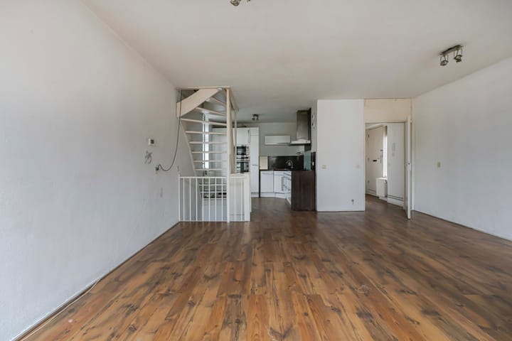 Foto 8 van Hoogbeeltplein 163