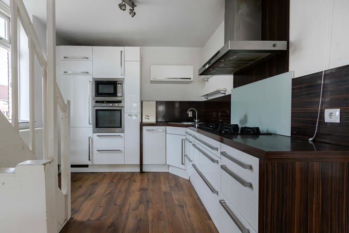 Foto 10 van Hoogbeeltplein 163