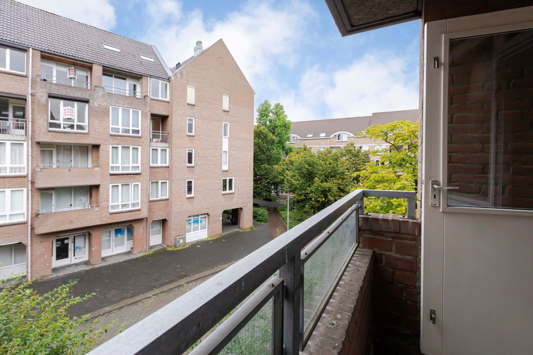 Foto 27 van Hoogbeeltplein 163