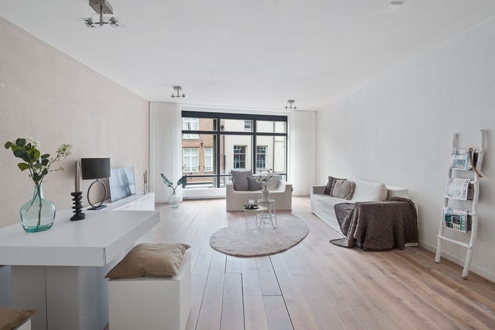 Foto 2 van Karrenstraat 27