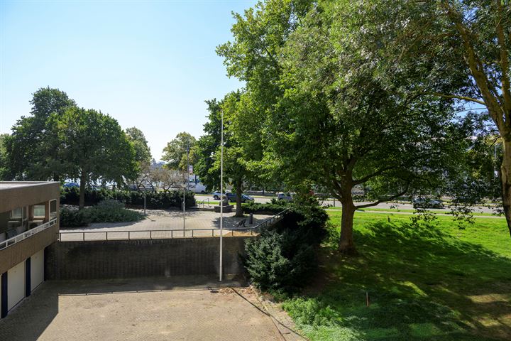 View photo 41 of 's-Lands werf 128