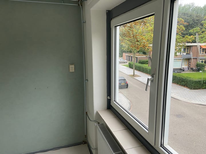 Foto 17 van Van Almondestraat 38