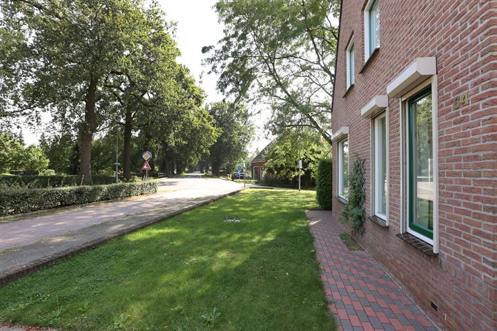 Bekijk foto 44 van Bocholtsestraatweg 64