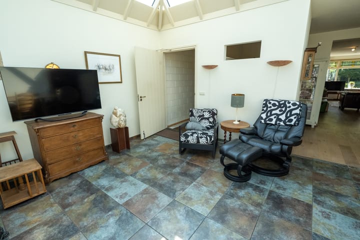 Photo 12 of Schilderend 121