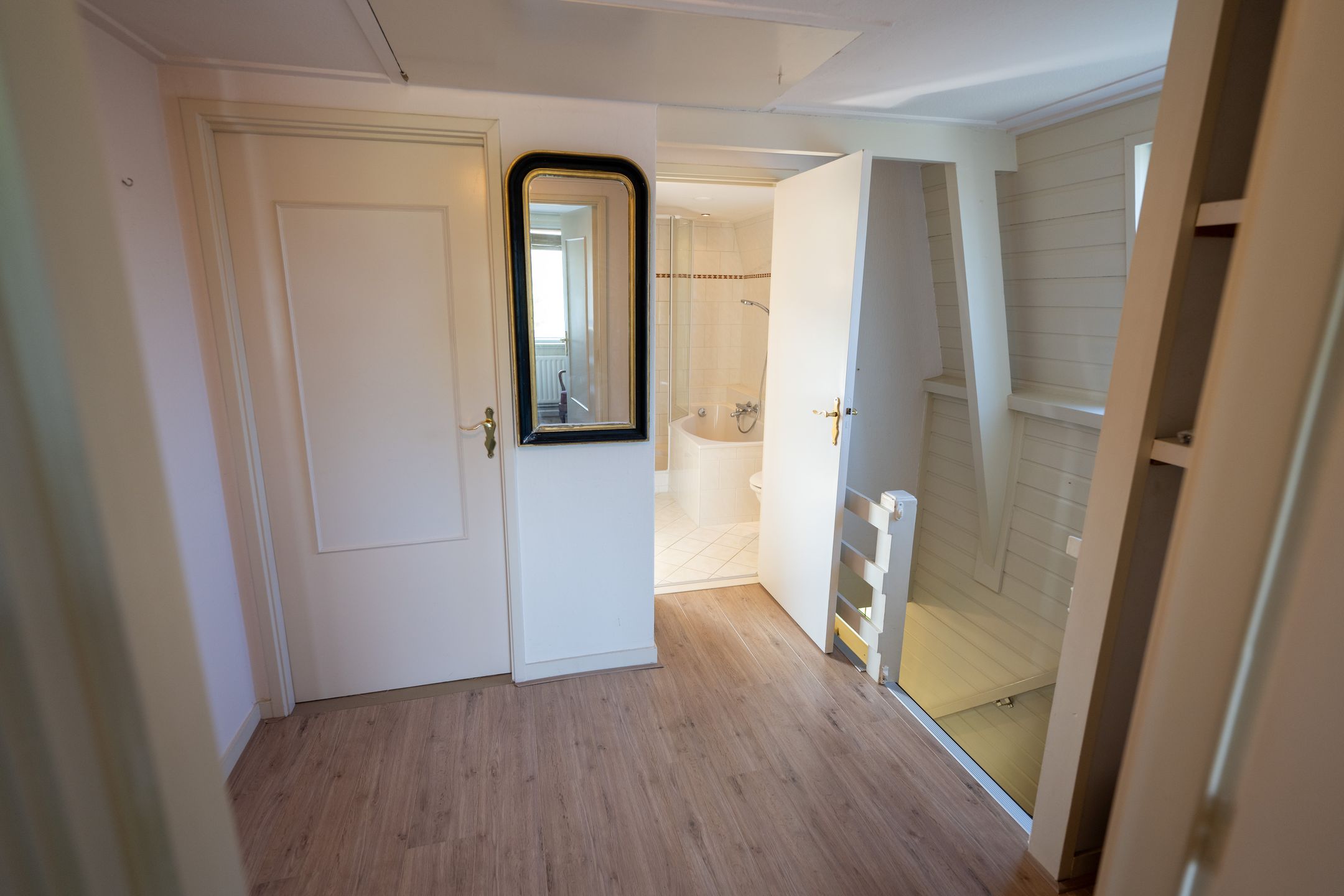 Foto 18 van Schilderend 121