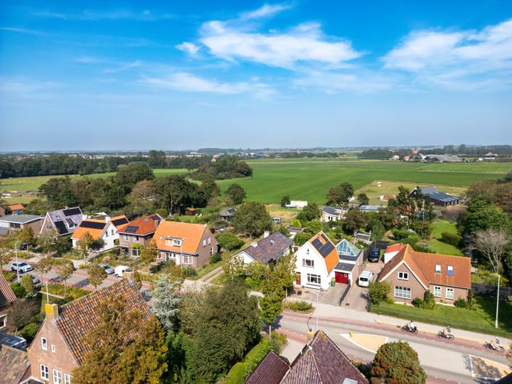 Photo 36 of Schilderend 121