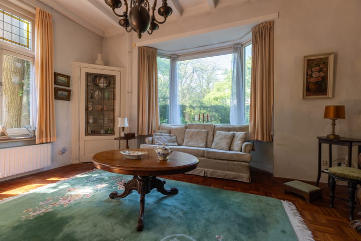 Foto 12 van Koningin Emmalaan 26