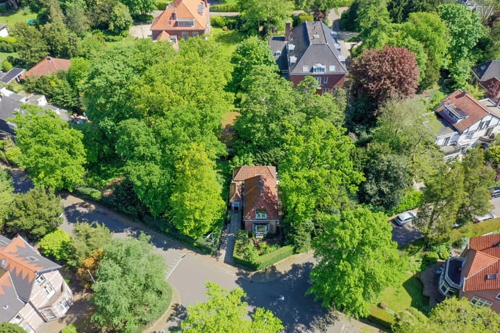 Foto 35 van Koningin Emmalaan 26