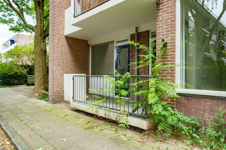 Foto 20 van Van der Waalsstraat 6