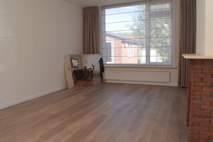 Photo 3 of Zuiddijkstraat 64