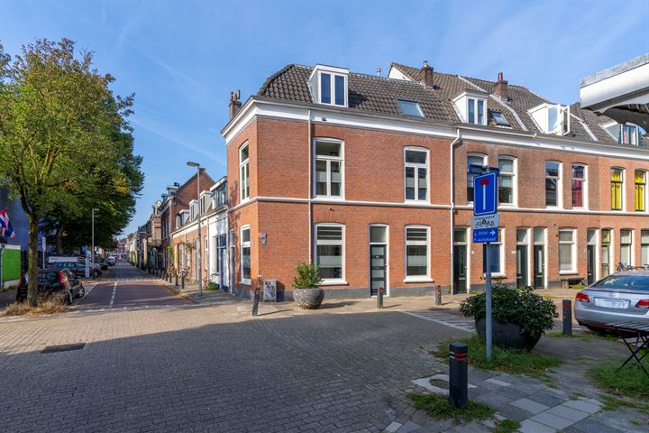 Bekijk foto 4 van Tulpstraat 25