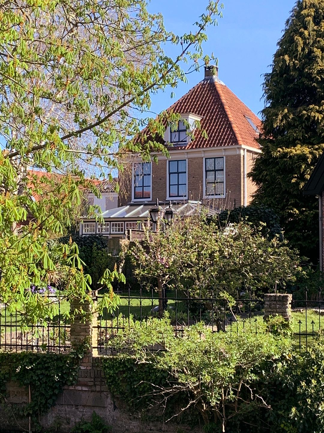 Foto 22 van Leeuweringerstraat 43