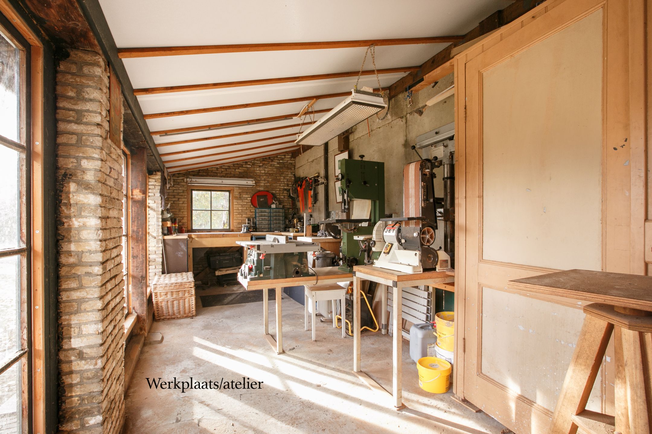 Foto 24 van Leeuweringerstraat 43