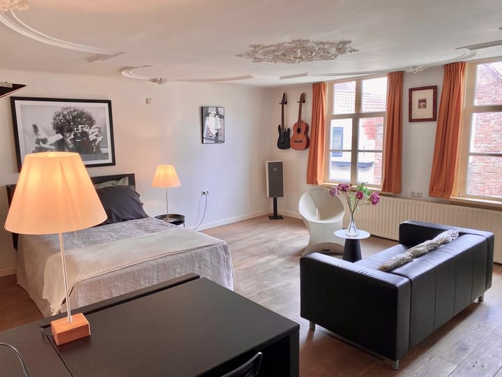 Foto 33 van Leeuweringerstraat 43