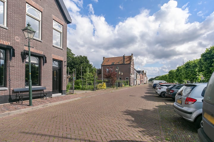 View photo 32 of Oostkade 13