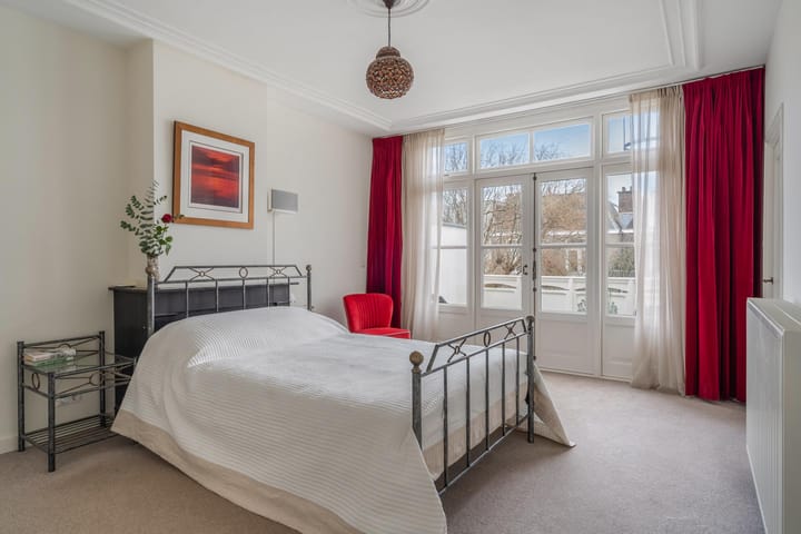 Foto 35 van Laan van Meerdervoort 235