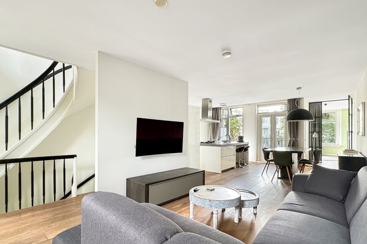 Rhijnvis Feithstraat 28 B