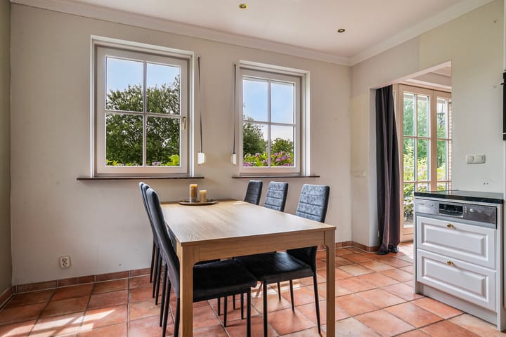 Foto 12 van De Gavere 1-A