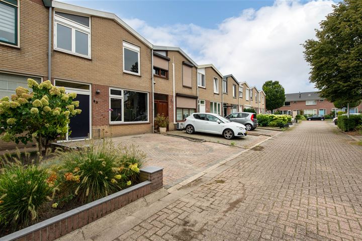 Bekijk foto 27 van Huijgensstraat 63