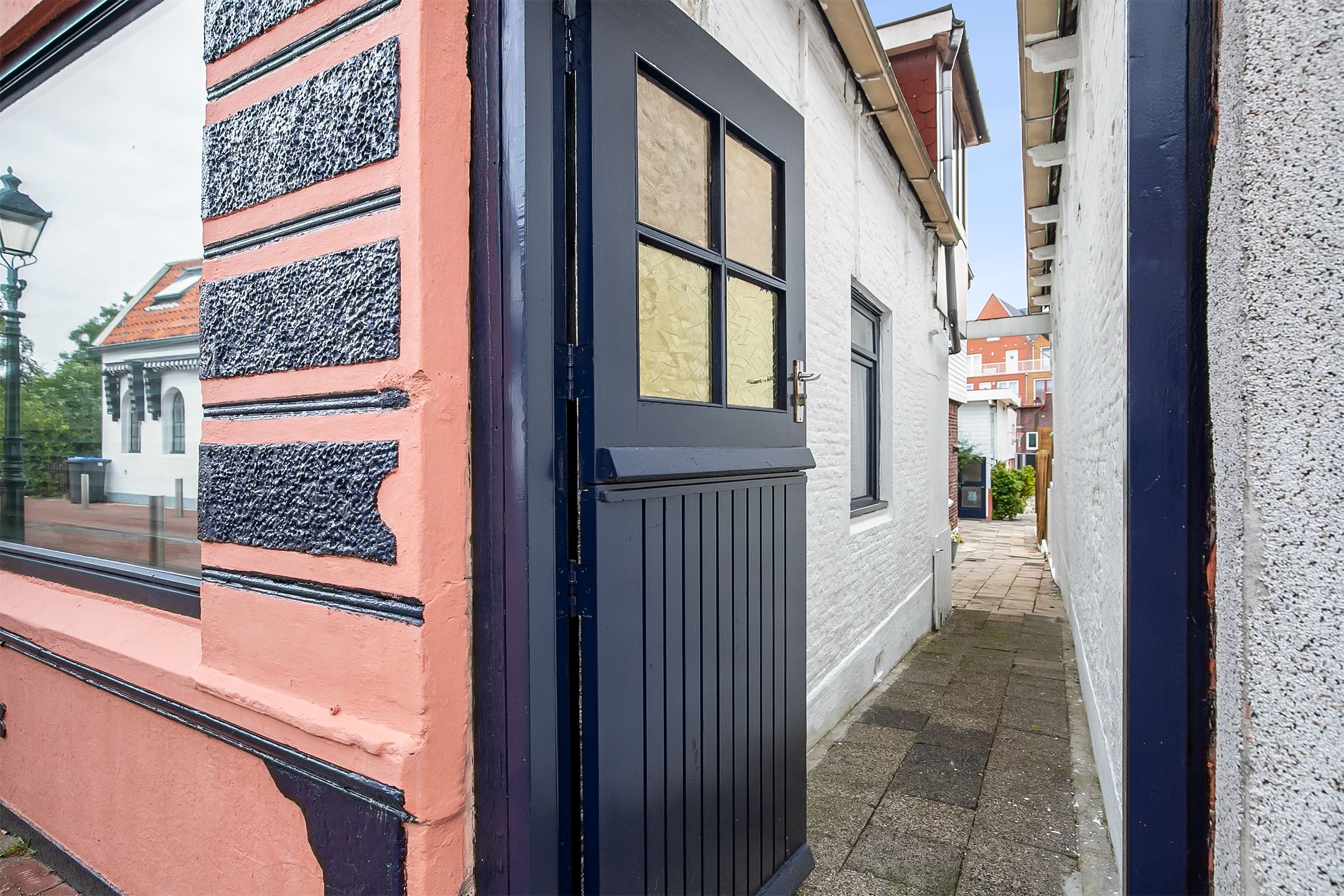 Photo 3 of Noordeinde 46