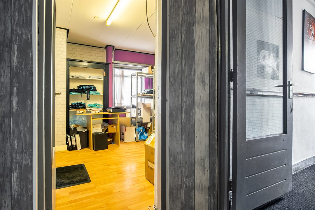 Photo 52 of Noordeinde 46