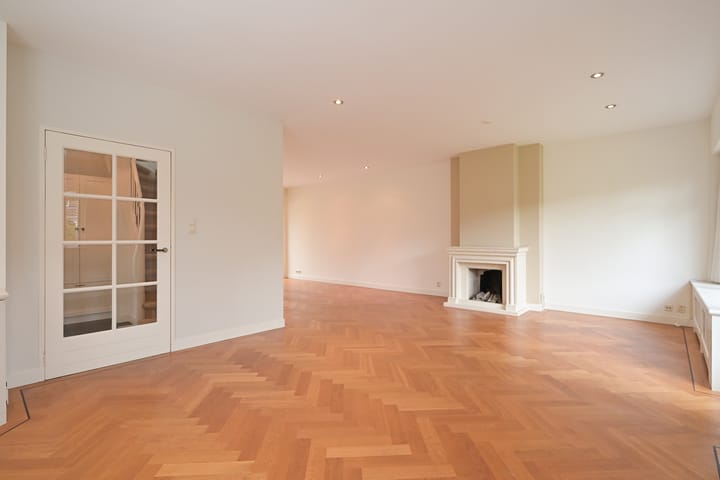 Foto 20 van Schout bij Nacht Doormanlaan 23