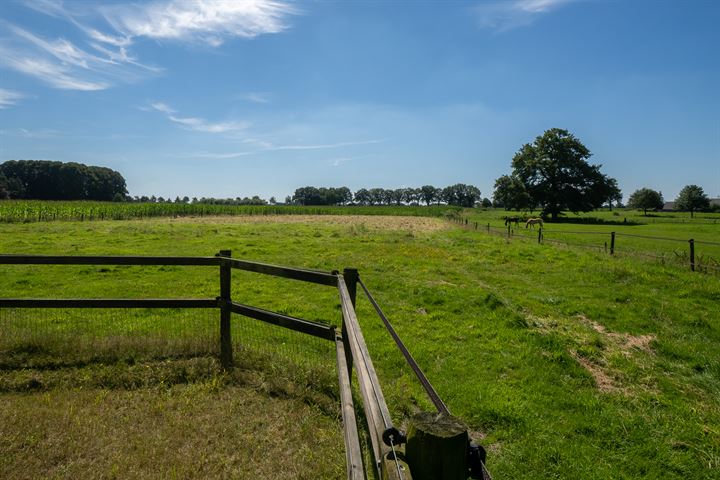 Bekijk foto 74 van Lidwinaweg 17