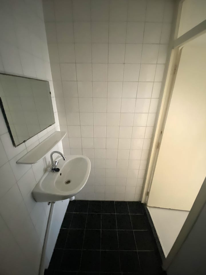 Foto 11 van Van Almondestraat 38