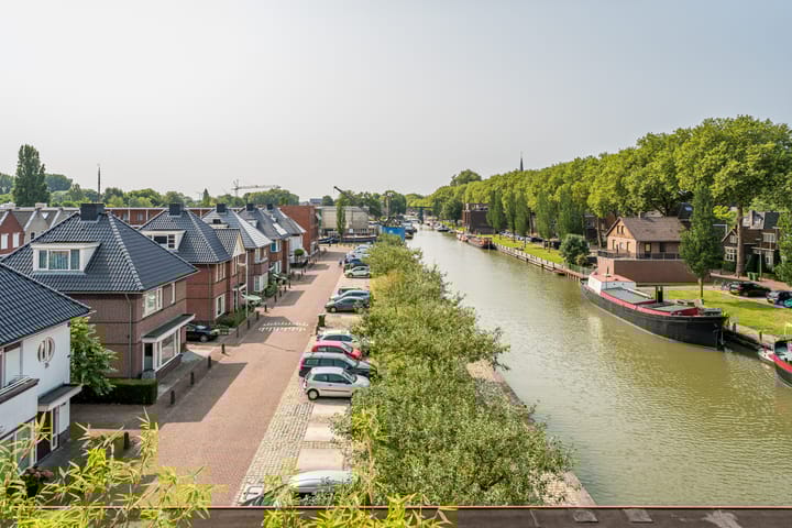 Foto 45 van Zandoever 8