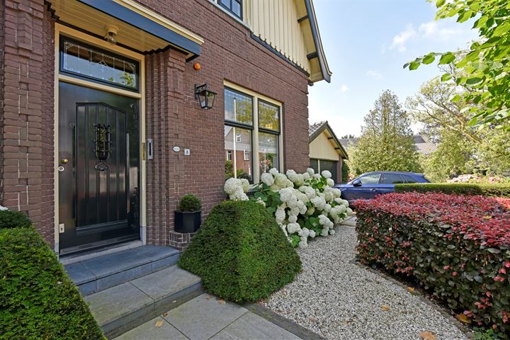 Bekijk foto 3 van Dorpsstraat 8