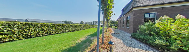 Bekijk 360° foto van Tuin van Roekebosscheweg 6