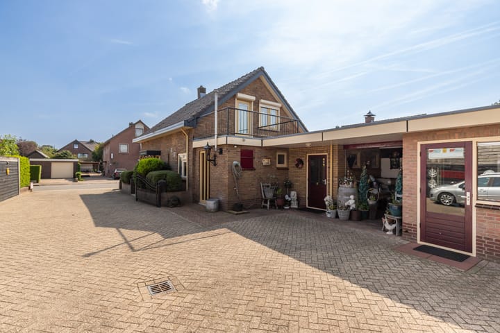 Kerkstraat 102