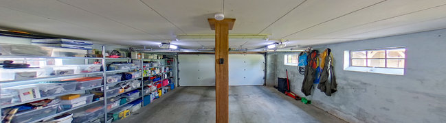 Bekijk 360° foto van Garage van Mieden 6