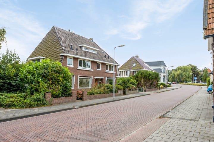 Foto 47 van Stationsstraat 20