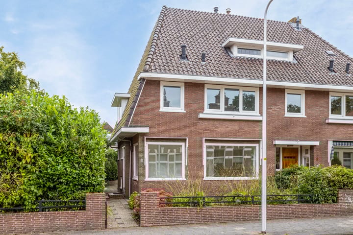 Foto 46 van Stationsstraat 20